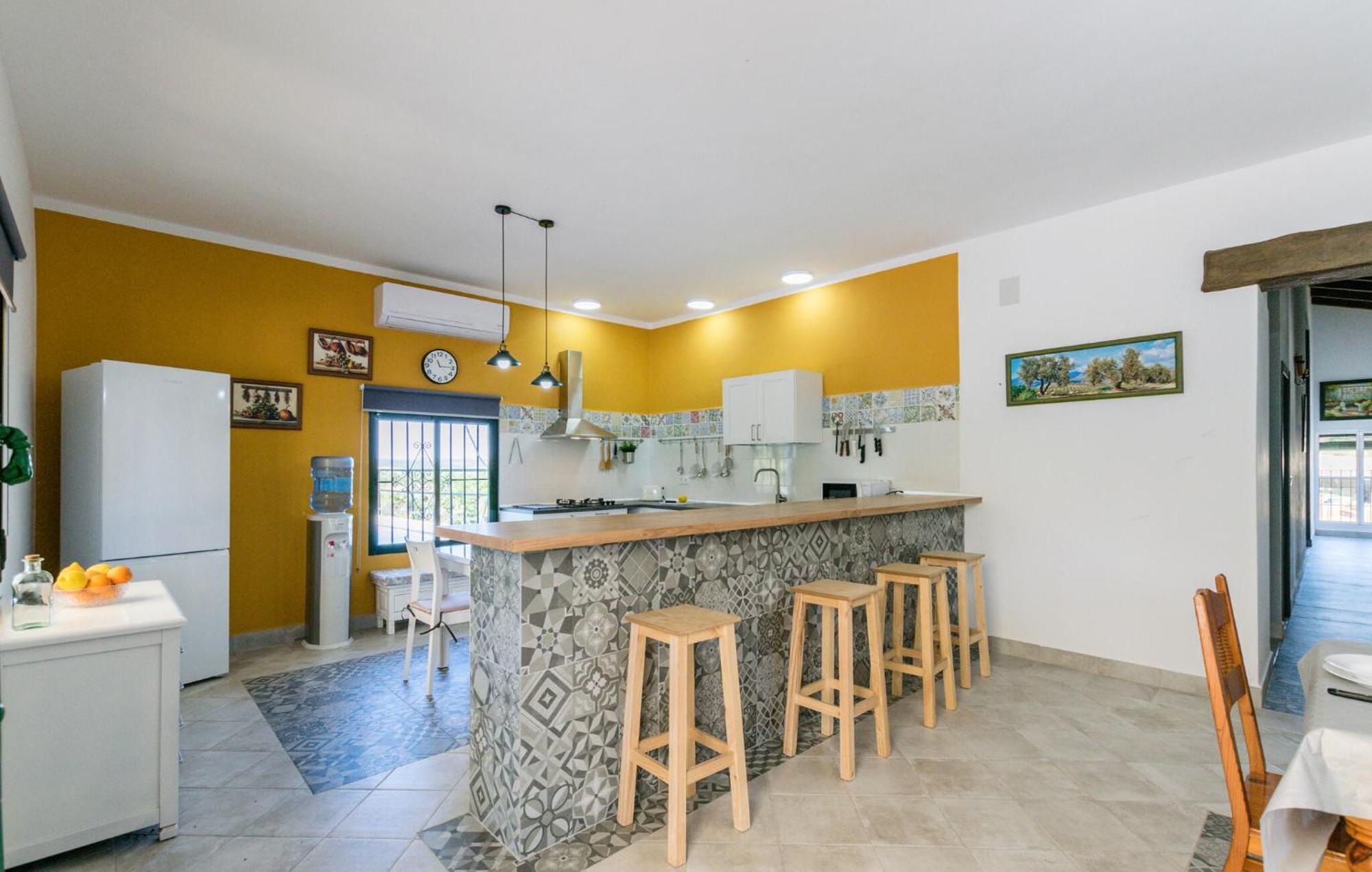 6 Bedroom Amazing Home In La Puebla De Los Infan 라 푸에블라 데 로스 인판테스 외부 사진